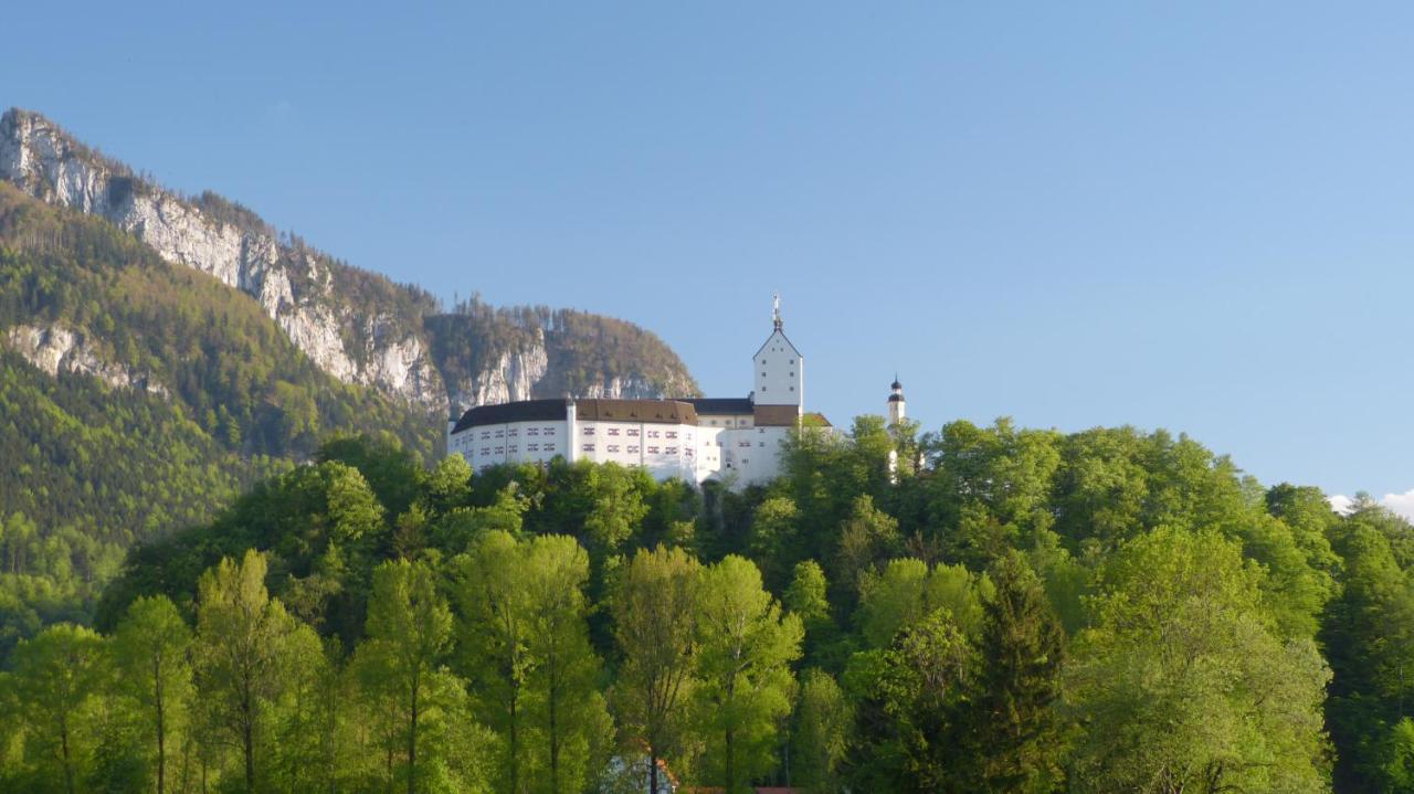 Hotel Wirtshaus Zum Baumbach Aschau im Chiemgau Esterno foto